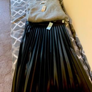 Brand new loft pleated skirt and sweater